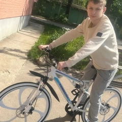 Алексей, лет,